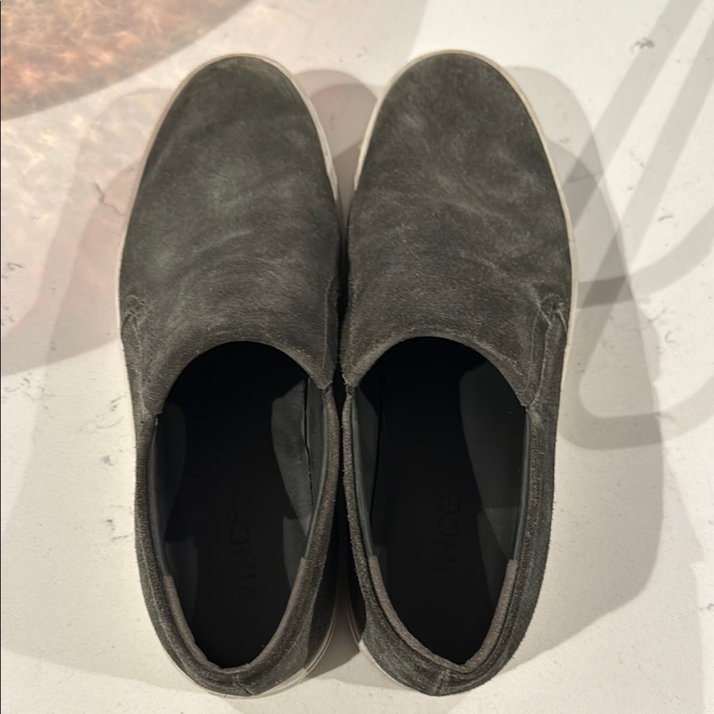 Vince Black Loafers Minimalist Slip-Ons